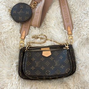 Louis Vuitton Multi pochette Monogram Canvas